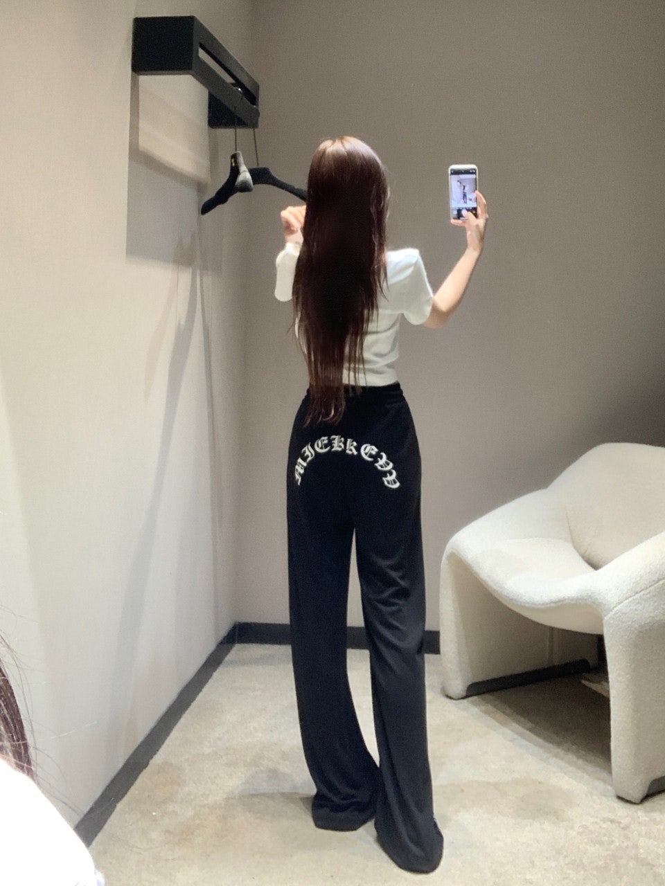 h_jahUd018svc18vy24baja54v_nmkvd6.jpg?type=e1920_std