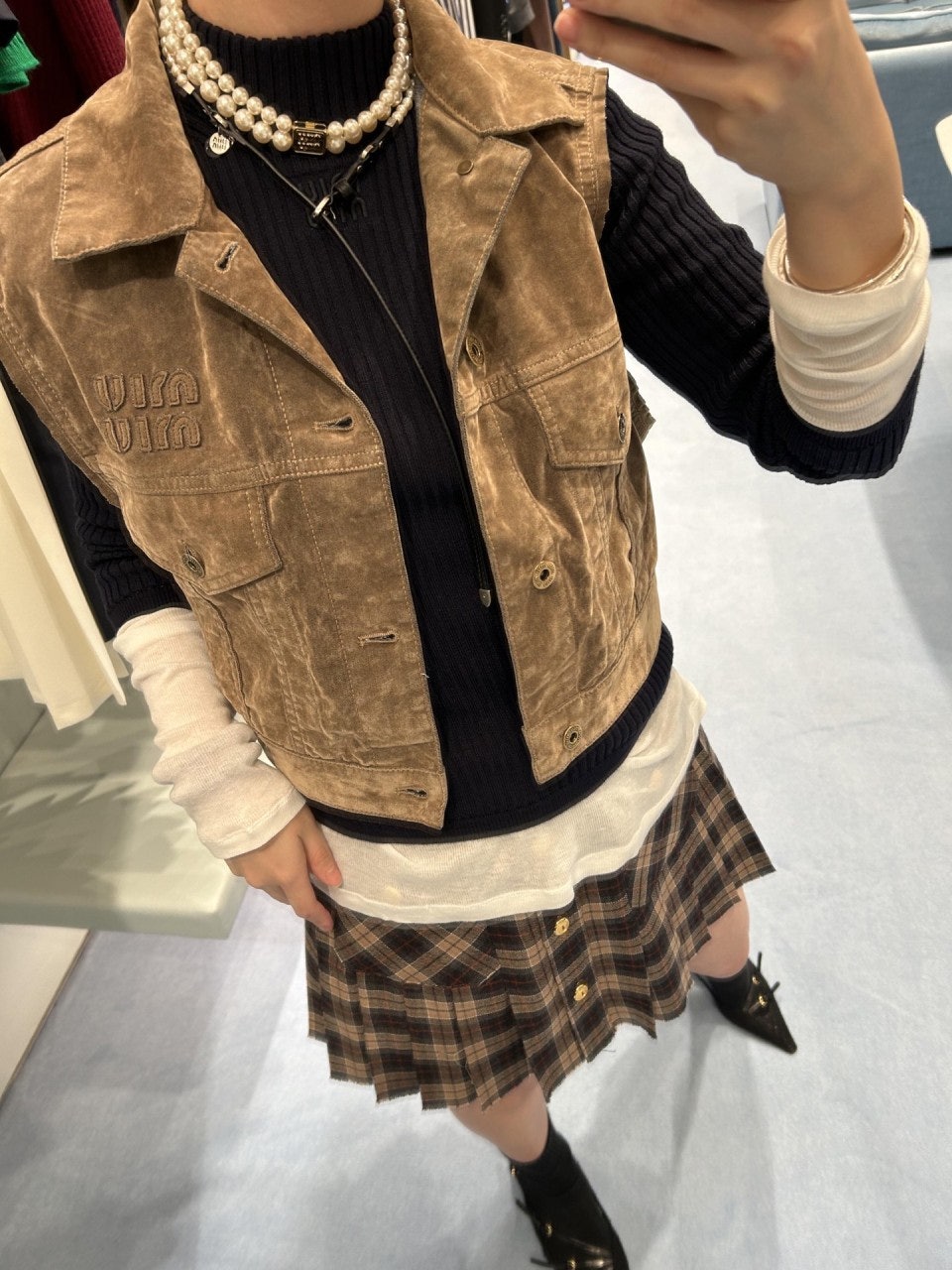 g_c9bUd018svc19qn566zdfsk0_1mx42.jpg?type=e1920_std