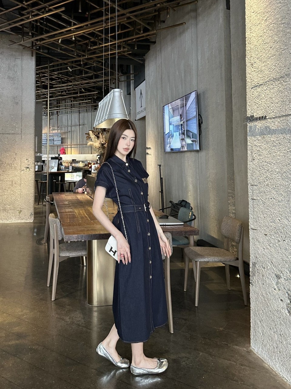 c_8a3Ud018svc5h719jp5e6eb_nmkvd6.jpg?type=e1920_std