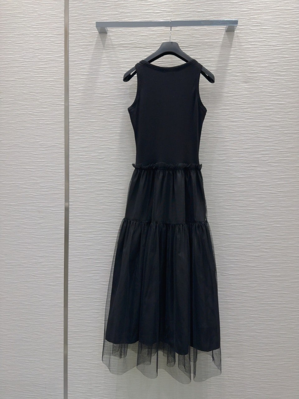 0_46aUd018svc1kz00wqyfvj9t_nmkvd6.jpg?type=e1920_std