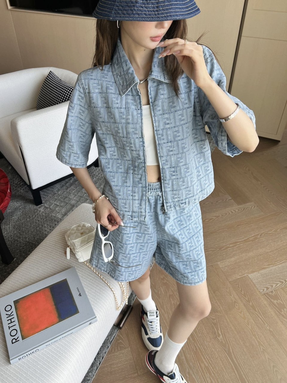 c_08dUd018svc150ui1h6knwax_nmkvd6.jpg?type=e1920_std