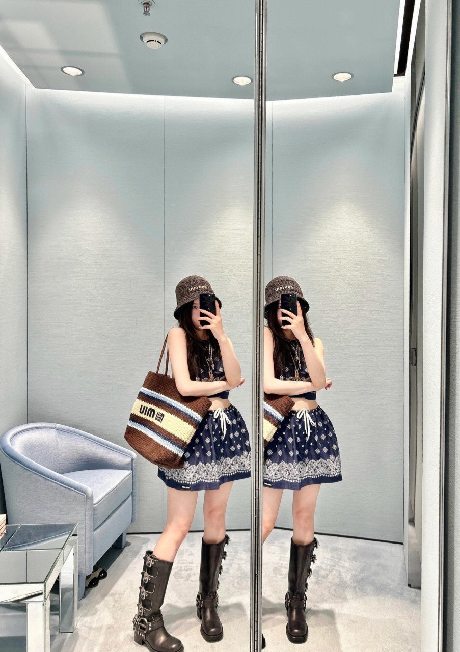 a_99aUd018svc73l8er0xoz15_1mx42.jpg?type=e1920_std