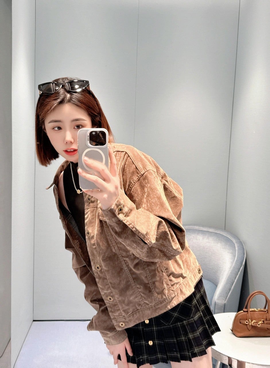 c_i9cUd018svc1qbqb9c9dljme_1mx42.jpg?type=e1920_std
