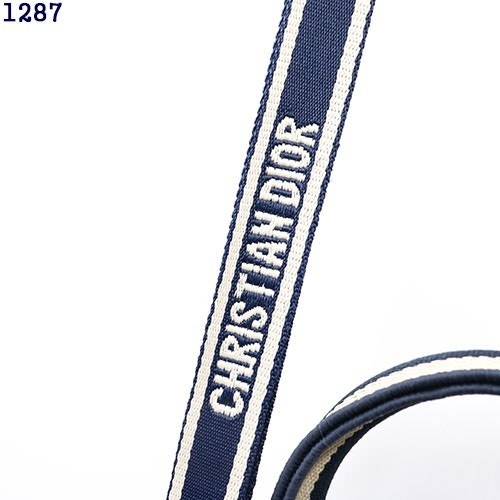 g_1j0Ud018svc1s18ovvefordm_c581oa.jpg