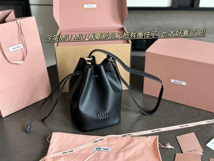 f_864Ud018svcktg5gfxhw7rc_fciblk.jpg?type=e1920_std