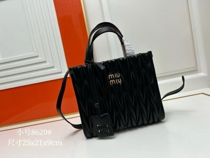 1_566Ud018svcpkgfnmjsk5ci_fciblk.jpg?type=e1920_std