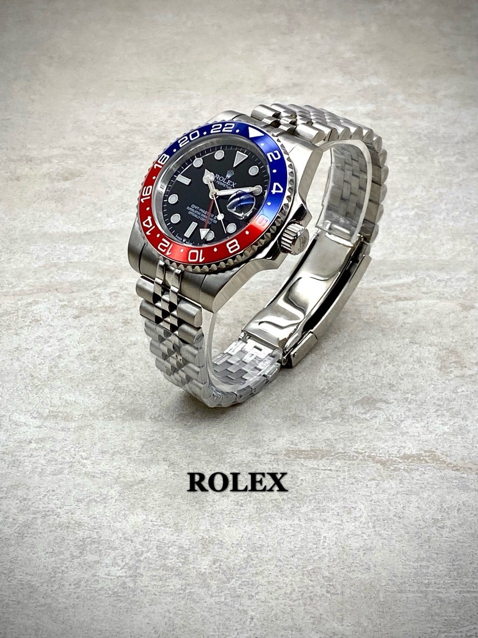 1_g0dUd018svc5ypz2gu825so_40lhox.jpg 1_g0dUd018svc5ypz2gu825so_40lhox.jpg