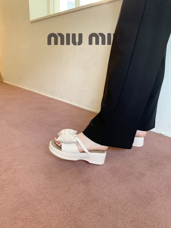 9_87iUd018svc1kiq18k07nyko_3ze1u3.jpg?type=e1920_std
