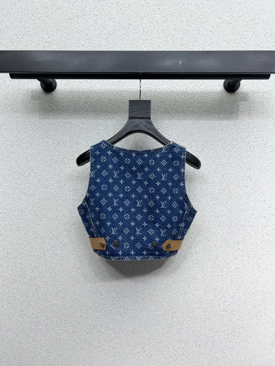 3_ihjUd018svcd2gekmtr13pz_1mx42.jpg?type=e1920_std