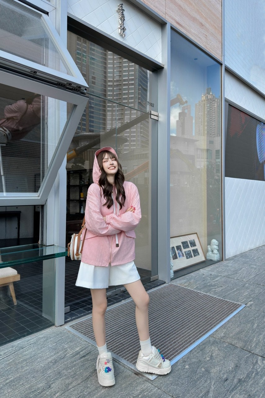 1_0d9Ud018svc1eu9izu3fkqh8_1mx42.jpg?type=e1920_std