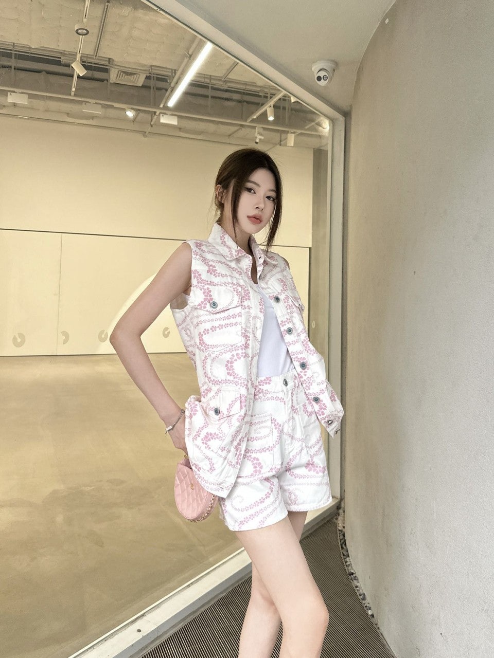 i_8gfUd018svc1e8dcal6n4f27_1mx42.jpg?type=e1920_std