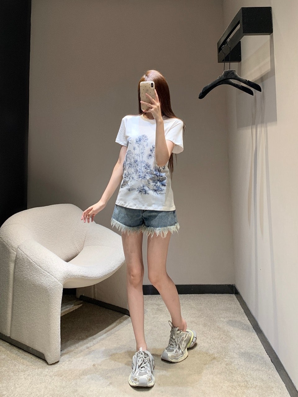 0_4iaUd018svcm3i5hj6jiwlt_1mx42.jpg?type=e1920_std