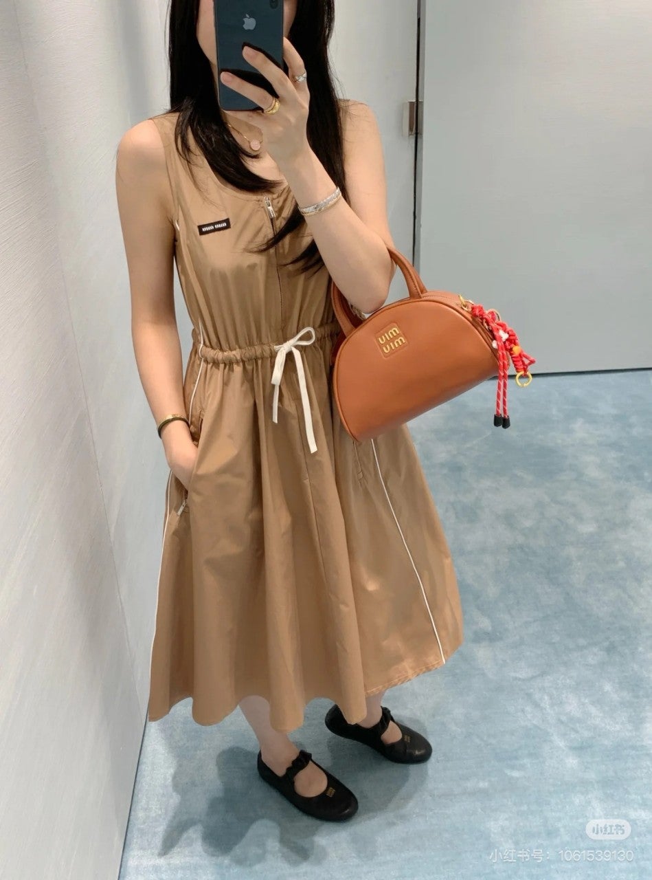 g_jbfUd018svctxz2zja60thx_1mx42.jpg?type=e1920_std