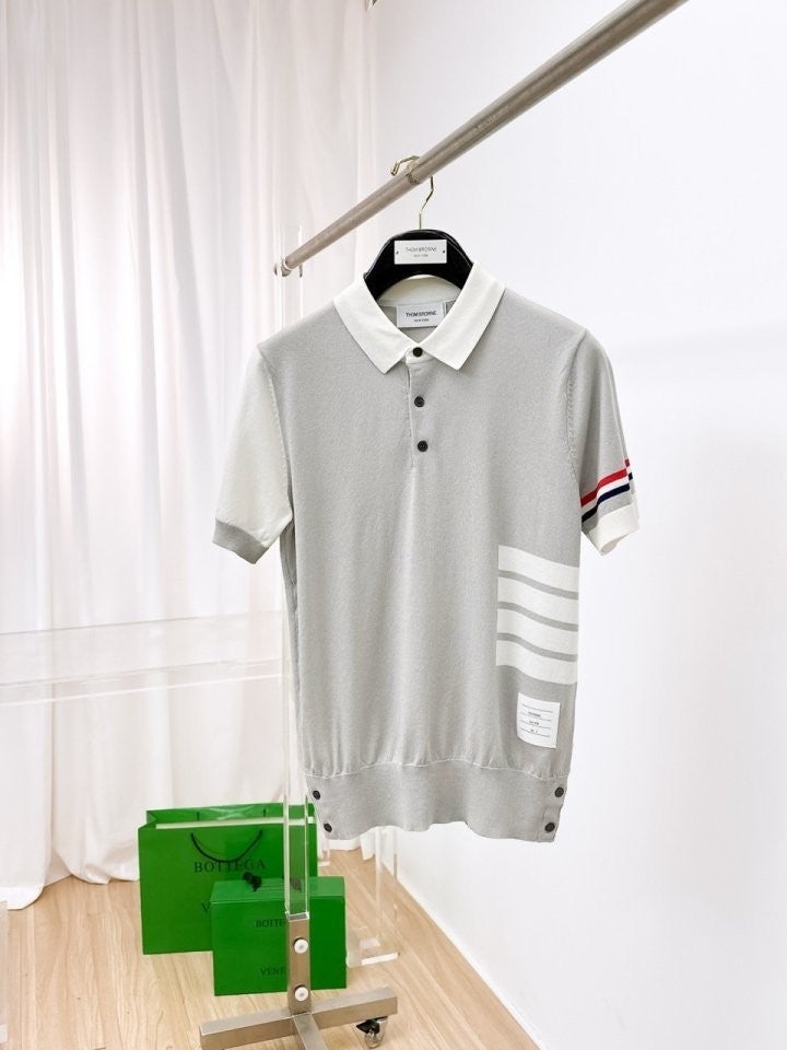 4_6iaUd018svc1w83vwjiou6x7_fciblk.jpg?type=e1920_std