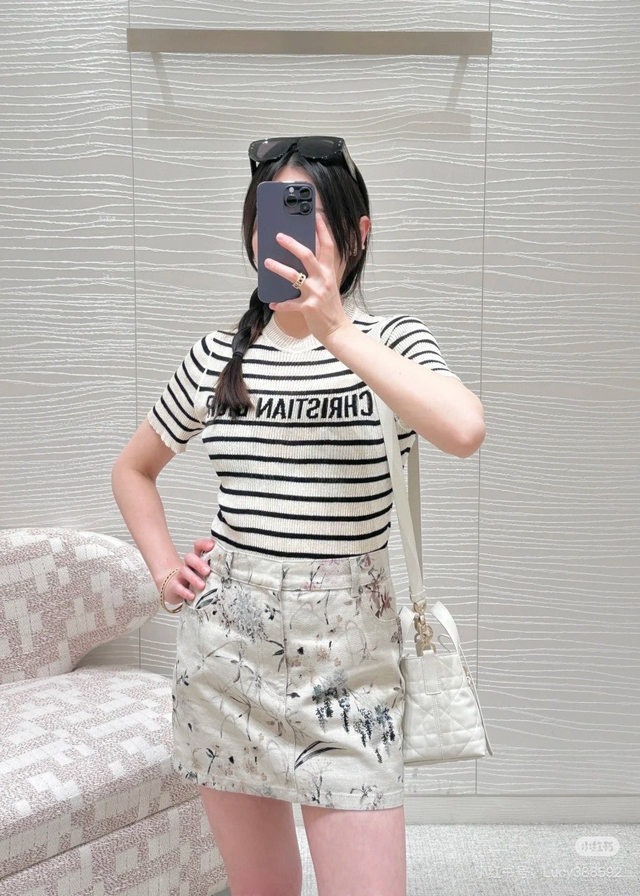j_ecfUd018svcgkf7oxo48usd_1mx42.jpg?type=e1920_std