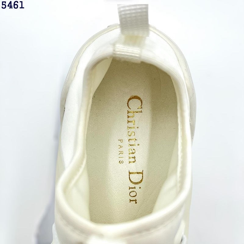a_09hUd018svcs98vtntn8dye_d4sl15.jpg?type=e1920_std