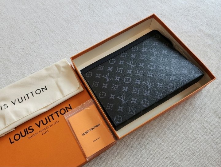 e_ad9Ud018svc88ku4m3kit8y_fciblk.jpg?type=e1920_std