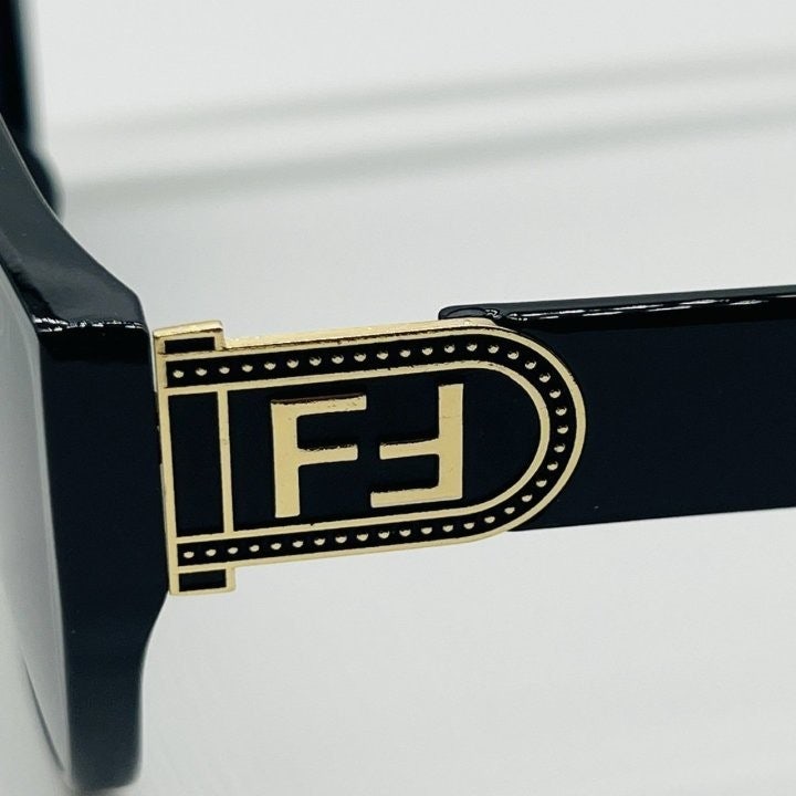 9_c72Ud018svczf5nm85z0onp_fciblk.jpg?type=e1920_std