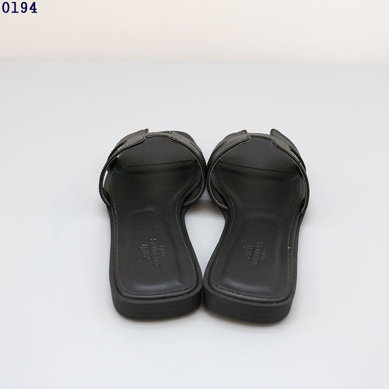 3_88jUd018svcs0tzedi8yaxh_c581oa.jpg