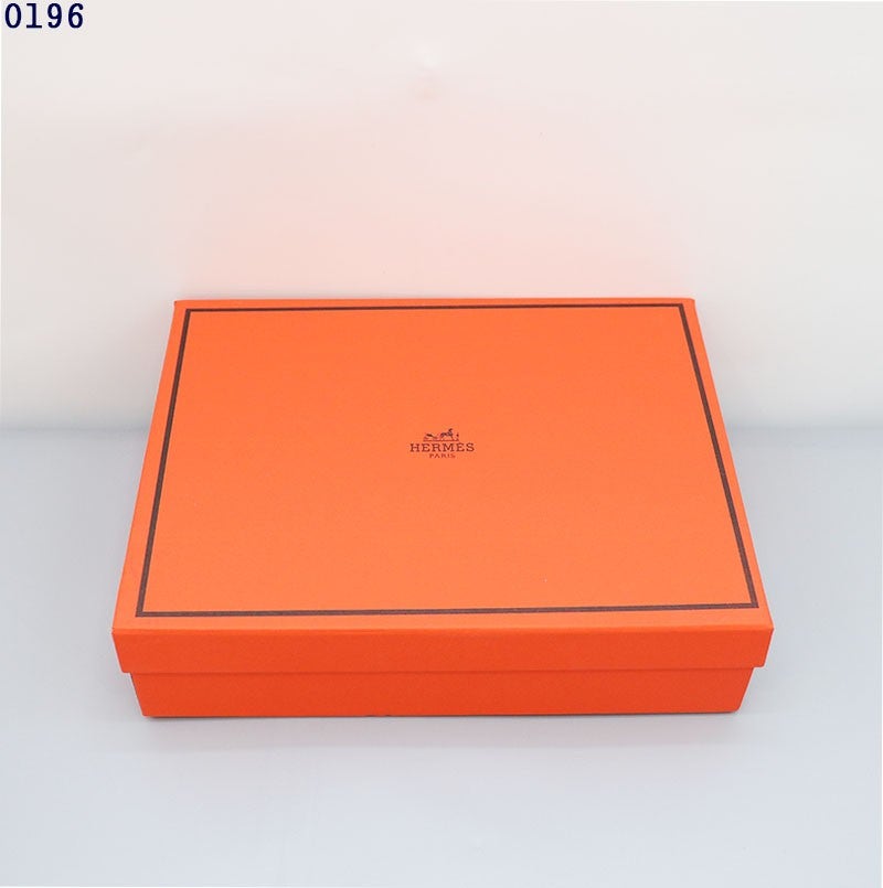 b_590Ud018svcgvq03bthc0lr_c581oa.jpg
