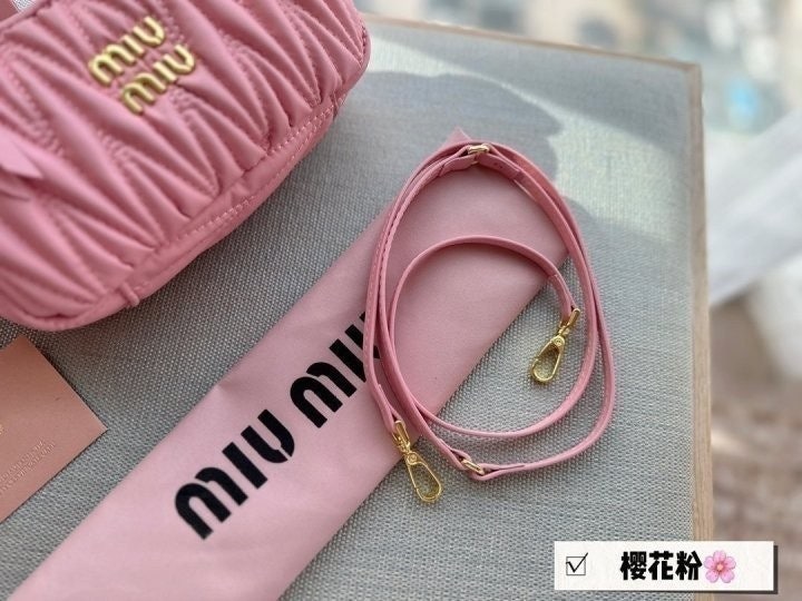 h_ajjUd018svcugbu7kfpmz37_qzj65b.jpg?type=e1920_std