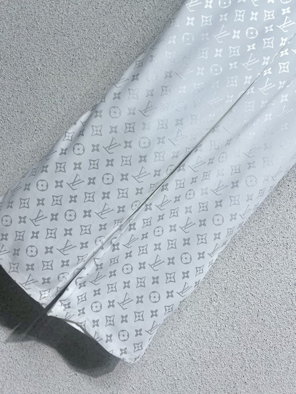 1_eiiUd018svc16tiwvv52rh29_1mx42.jpg?type=e1920_std