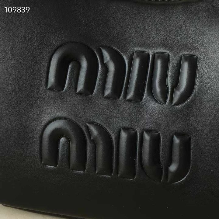 3_787Ud018svc2q7estylw5fo_3ze1u3.jpg?type=e1920_std