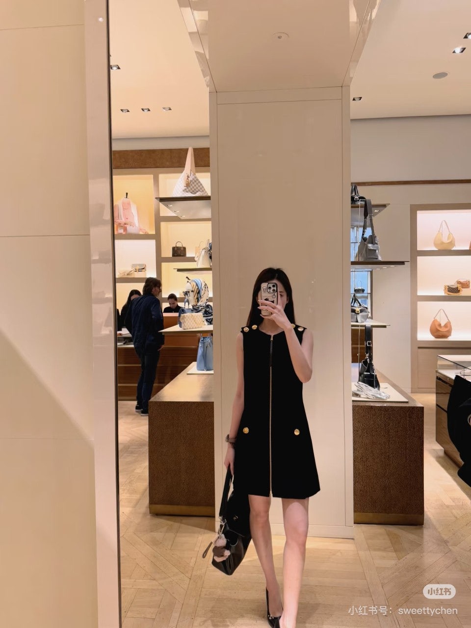 h_943Ud018svc1a7hvx962gjib_1mx42.jpg?type=e1920_std