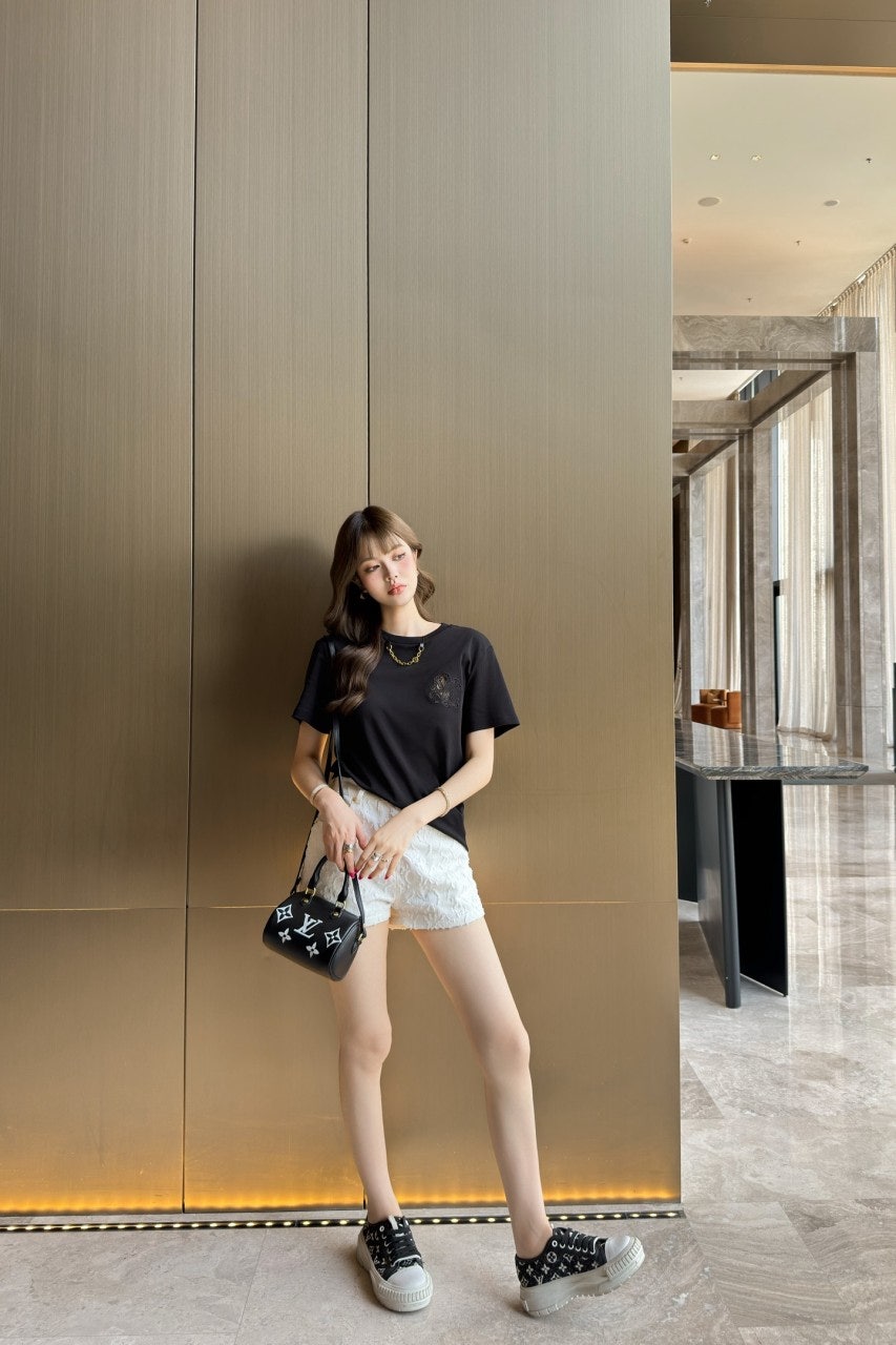 1_e3hUd018svcsq7s4i86ynyq_1mx42.jpg?type=e1920_std