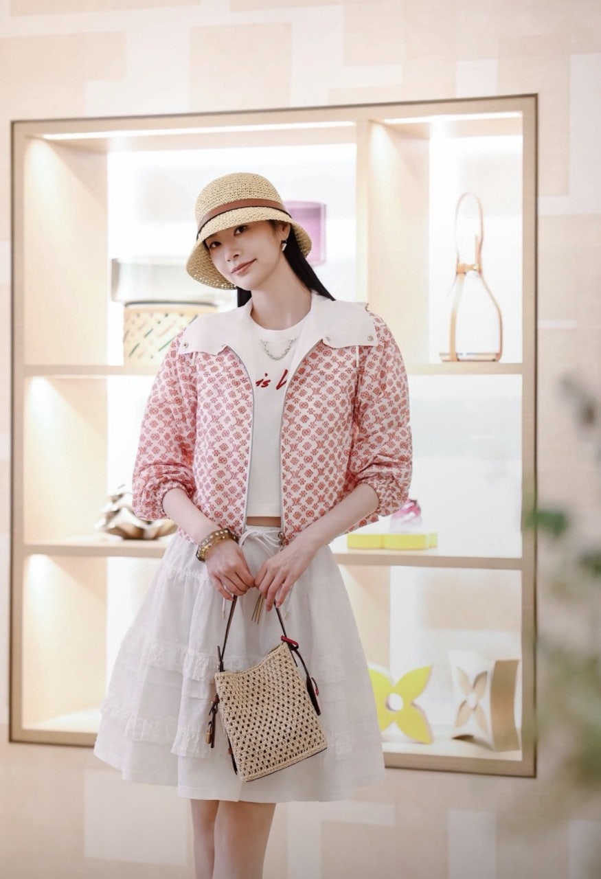 3_j18Ud018svc11w3pp6vrh6uv_1mx42.jpg?type=e1920_std