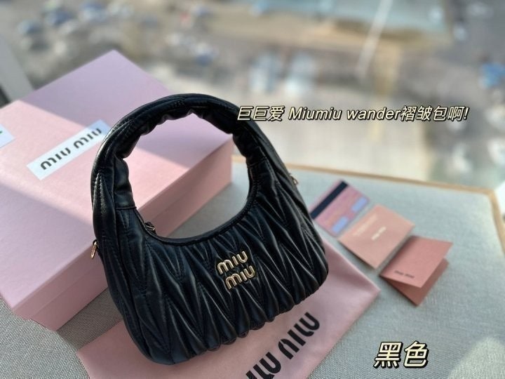 4_i00Ud018svc1b3po5tl16elt_qzj65b.jpg?type=e1920_std