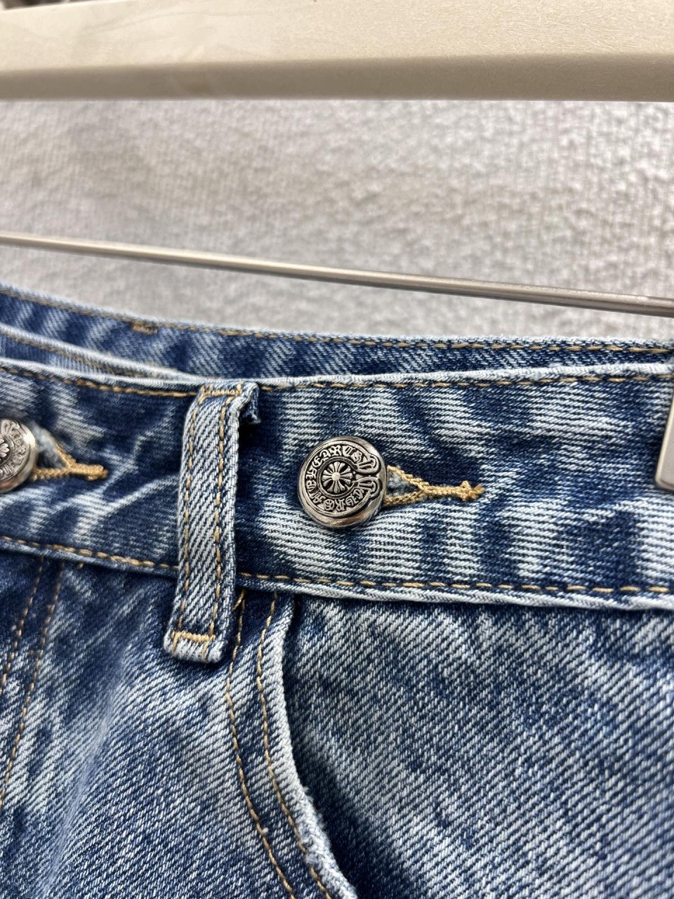 2_64iUd018svcwh52w0zgzgjt_1mx42.jpg?type=e1920_std