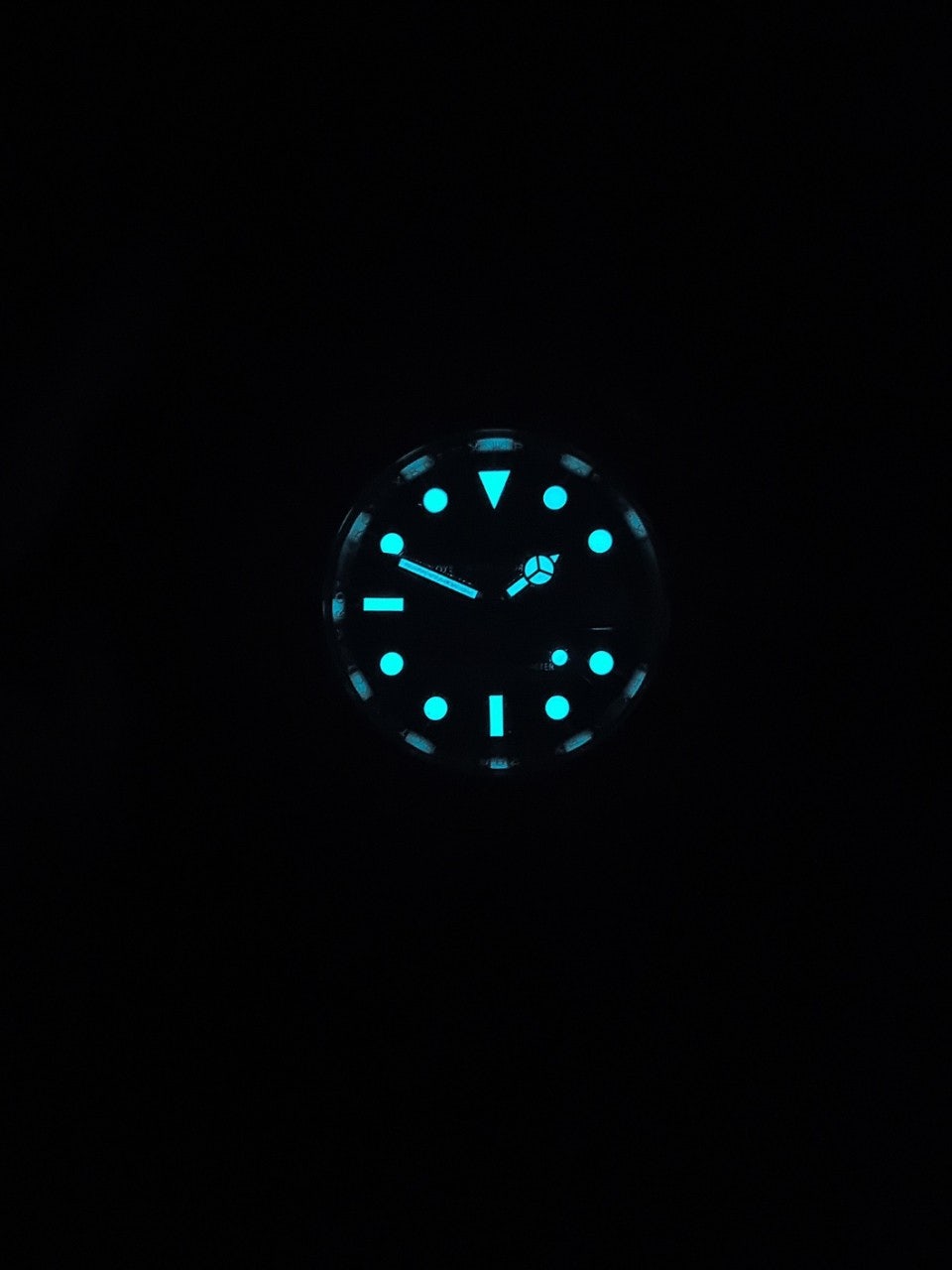 9_c4bUd018svc11gkx1xlq7uci_2cphtw.jpg 9_c4bUd018svc11gkx1xlq7uci_2cphtw.jpg