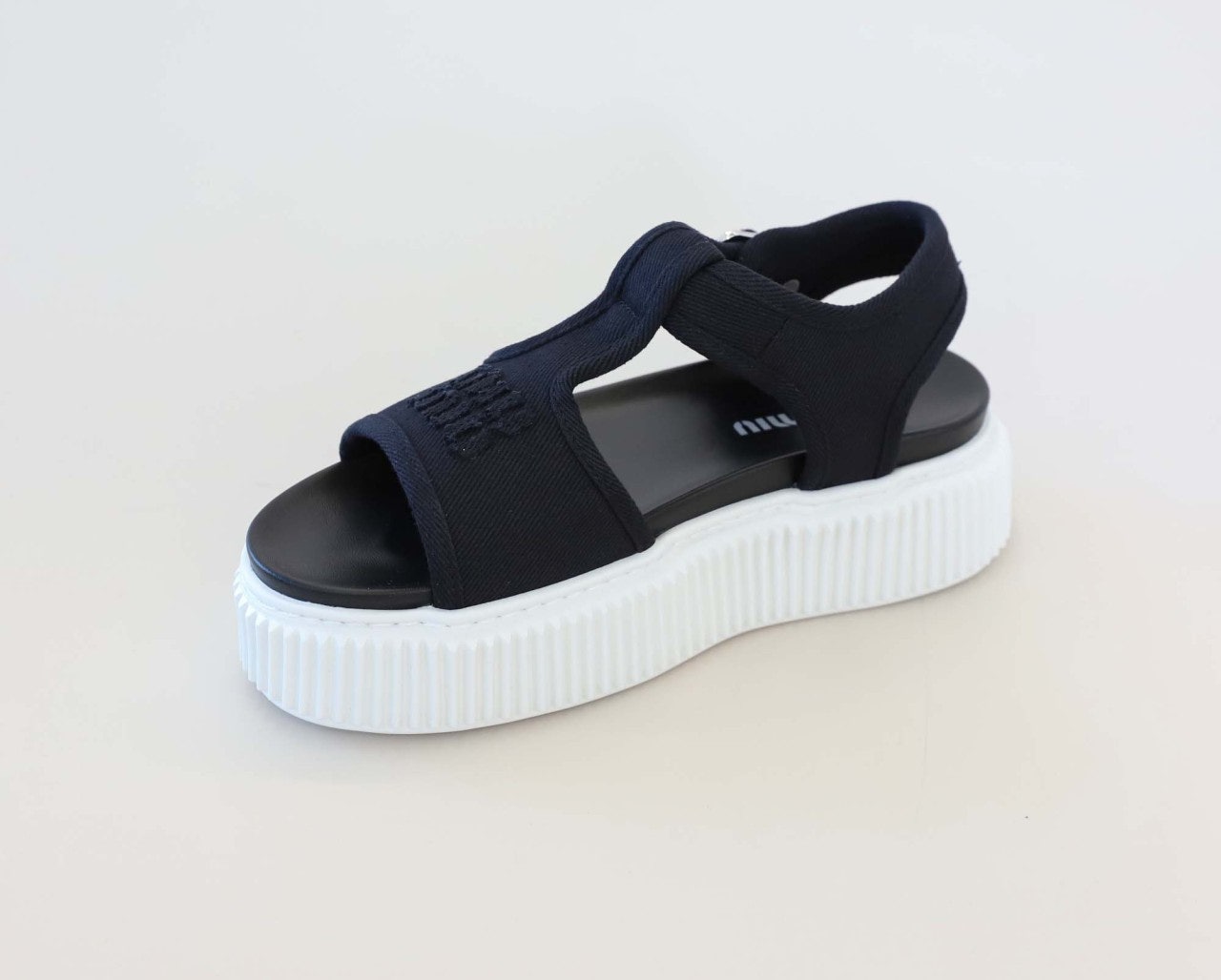 g_85jUd018svcv6pf7476ep6s_ew4xzd.jpg?type=e1920_std