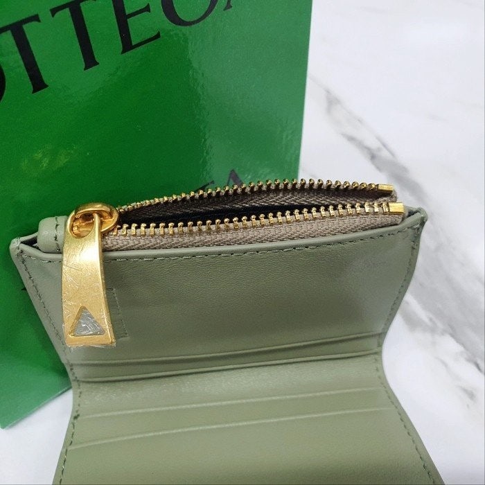 g_h8aUd018svcymr70iof13xl_416jji.jpg?type=e1920_std