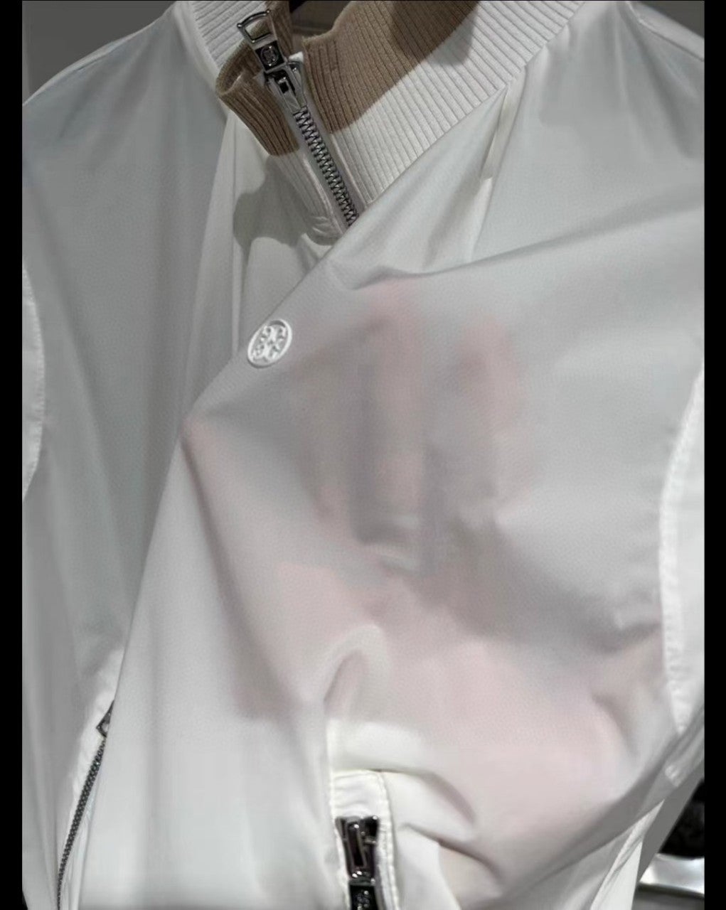 a_42fUd018svcld2avhwvjj6e_dvnsh1.jpg?type=e1920_std