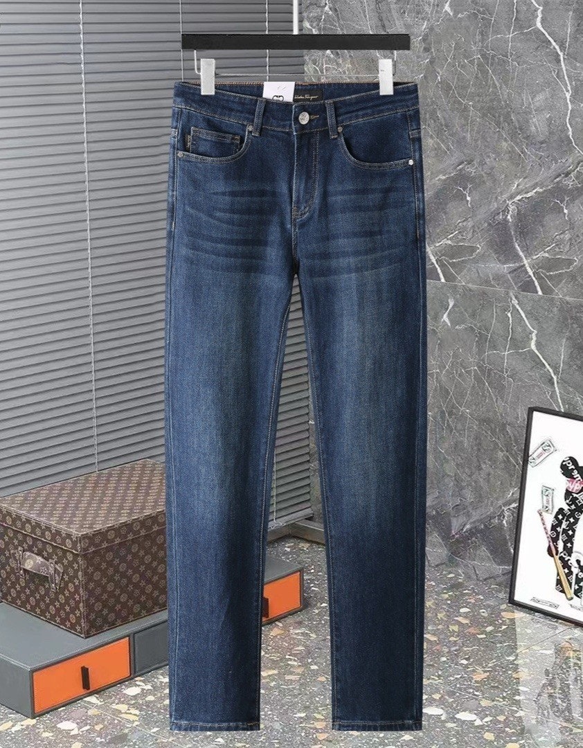 7_g58Ud018svc1r780n5ao2f25_eeiwrw.jpg?type=e1920_std