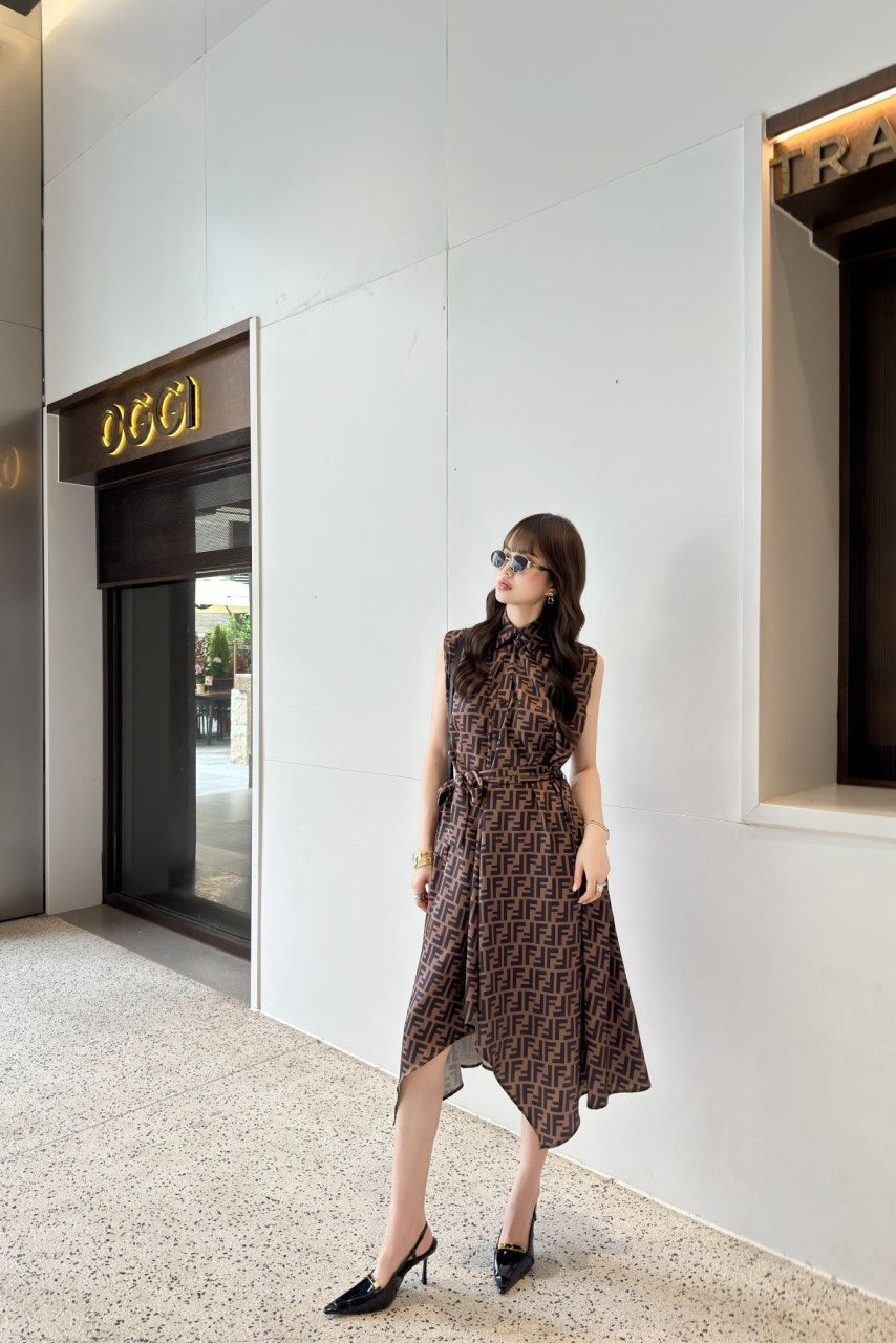 7_fbcUd018svc8i719mbn4e40_1mx42.jpg?type=e1920_std