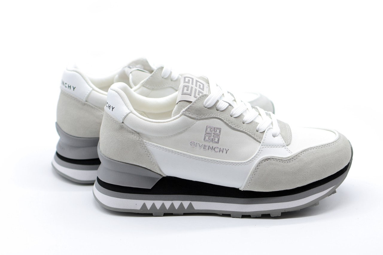 9_169Ud018svc1xouxza0hq7a3_2lwplr.jpg?type=e1920_std