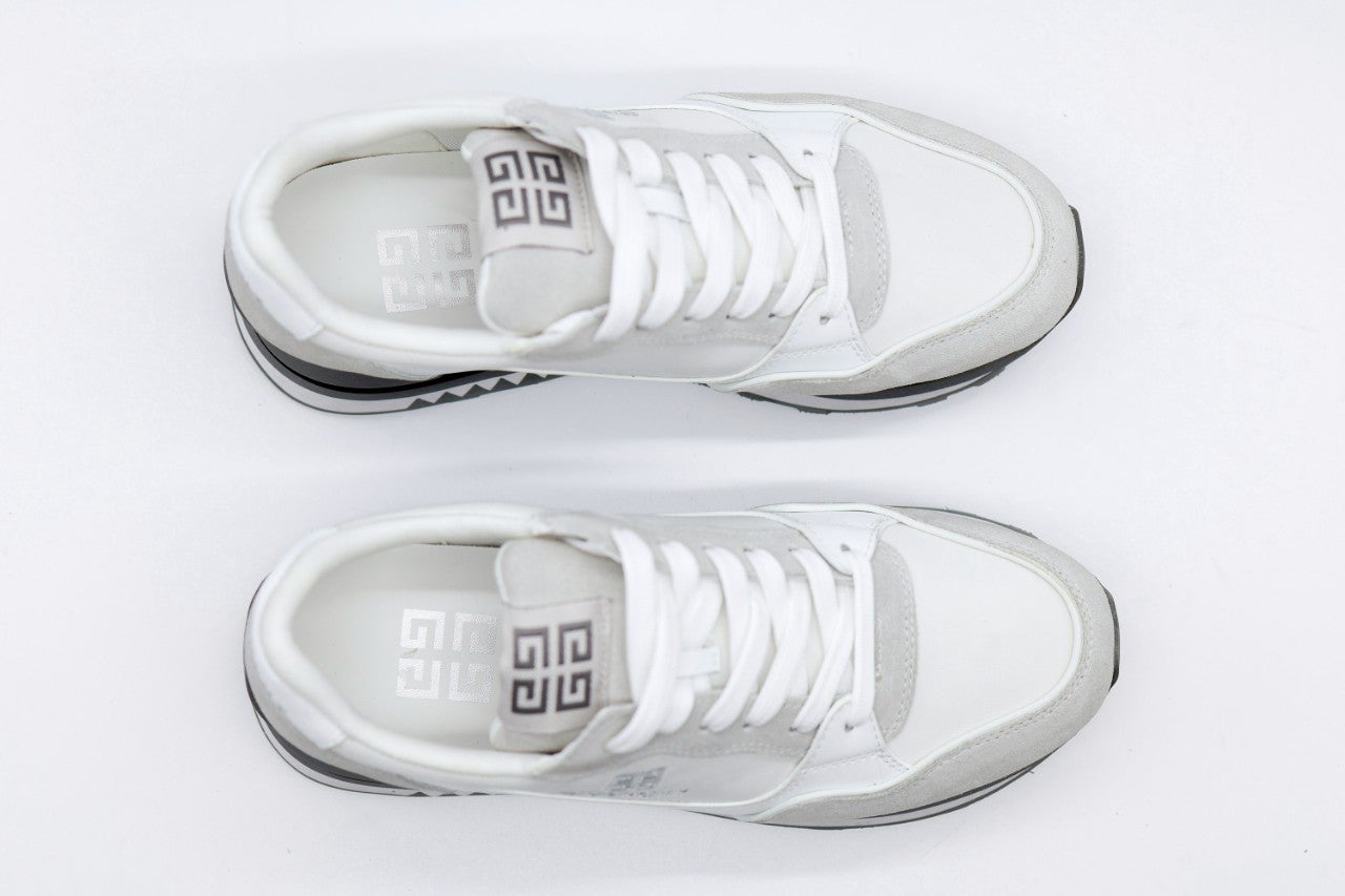 7_769Ud018svc116171sgai27_2lwplr.jpg?type=e1920_std