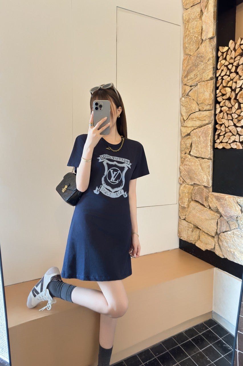 9_8b6Ud018svc1i8a10u00u33i_1mx42.jpg?type=e1920_std