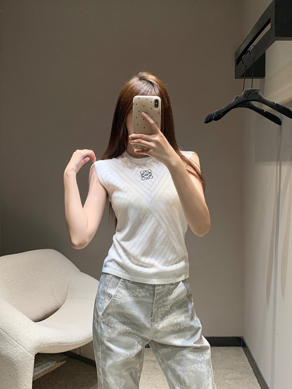 i_9gaUd018svcelj68y9b6ao2_1mx42.jpg?type=e1920_std
