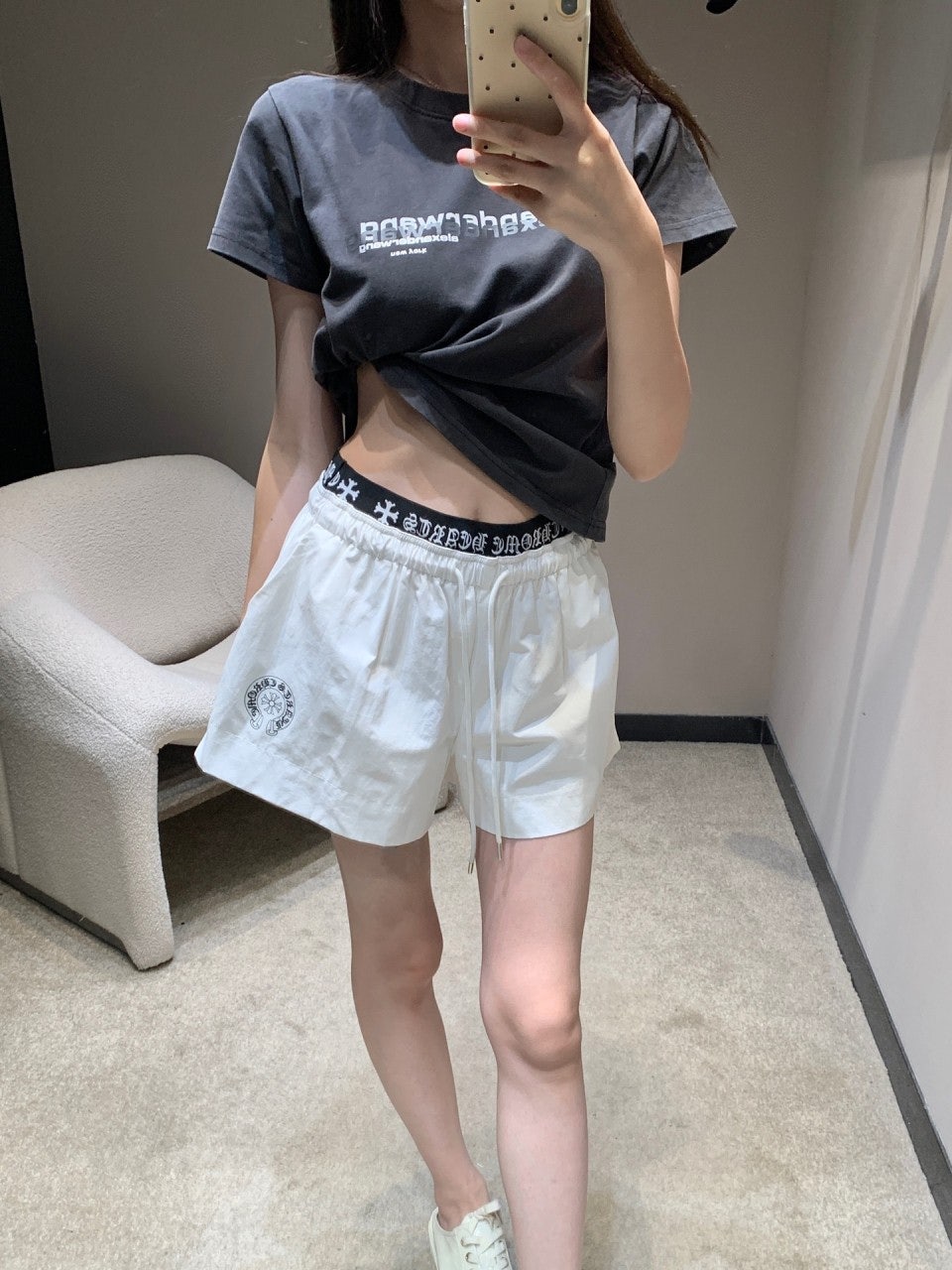 e_5h2Ud018svccq70y2ilk5os_1mx42.jpg?type=e1920_std