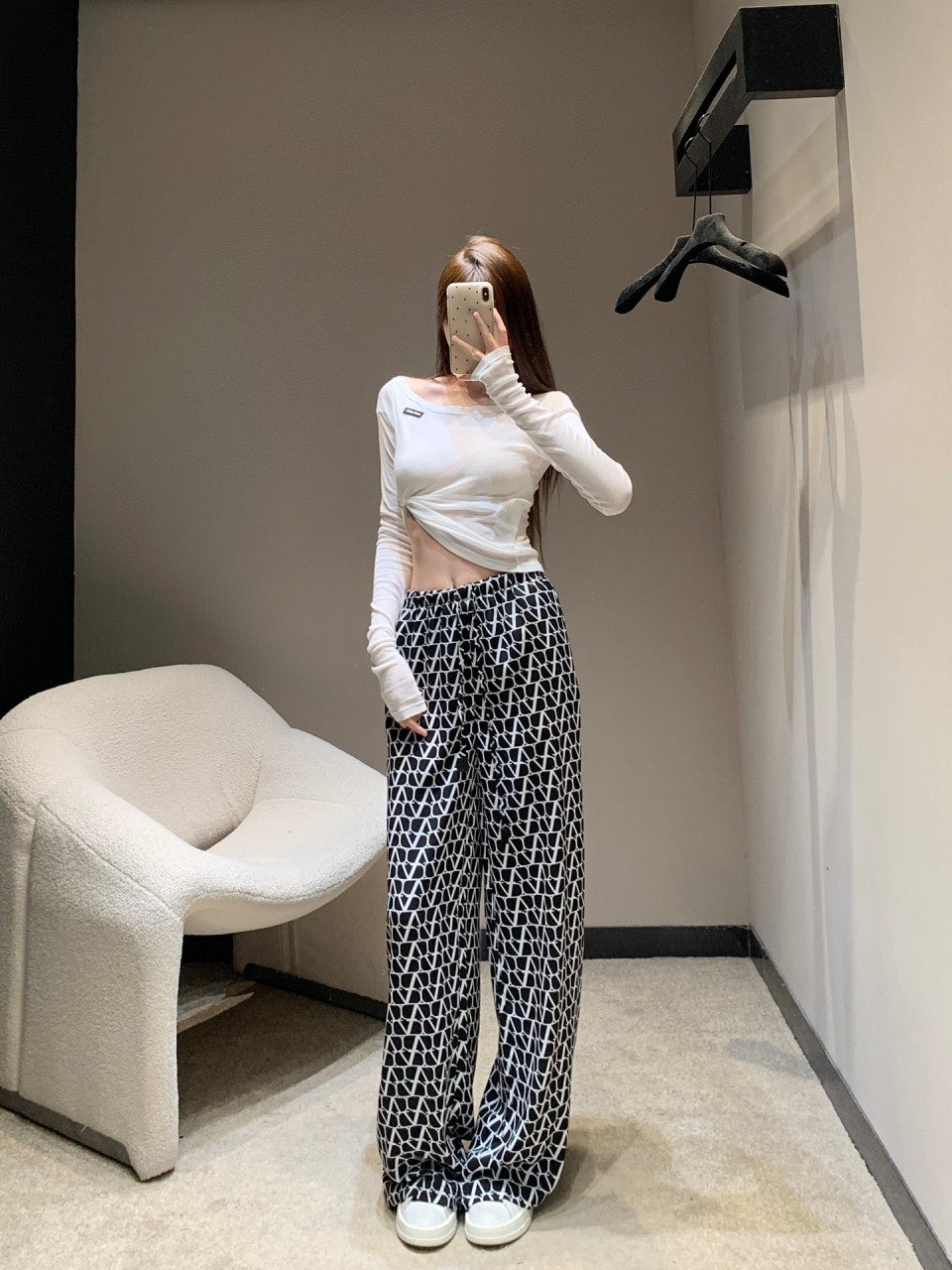 h_eh3Ud018svcvik2vjm33wzm_1mx42.jpg?type=e1920_std