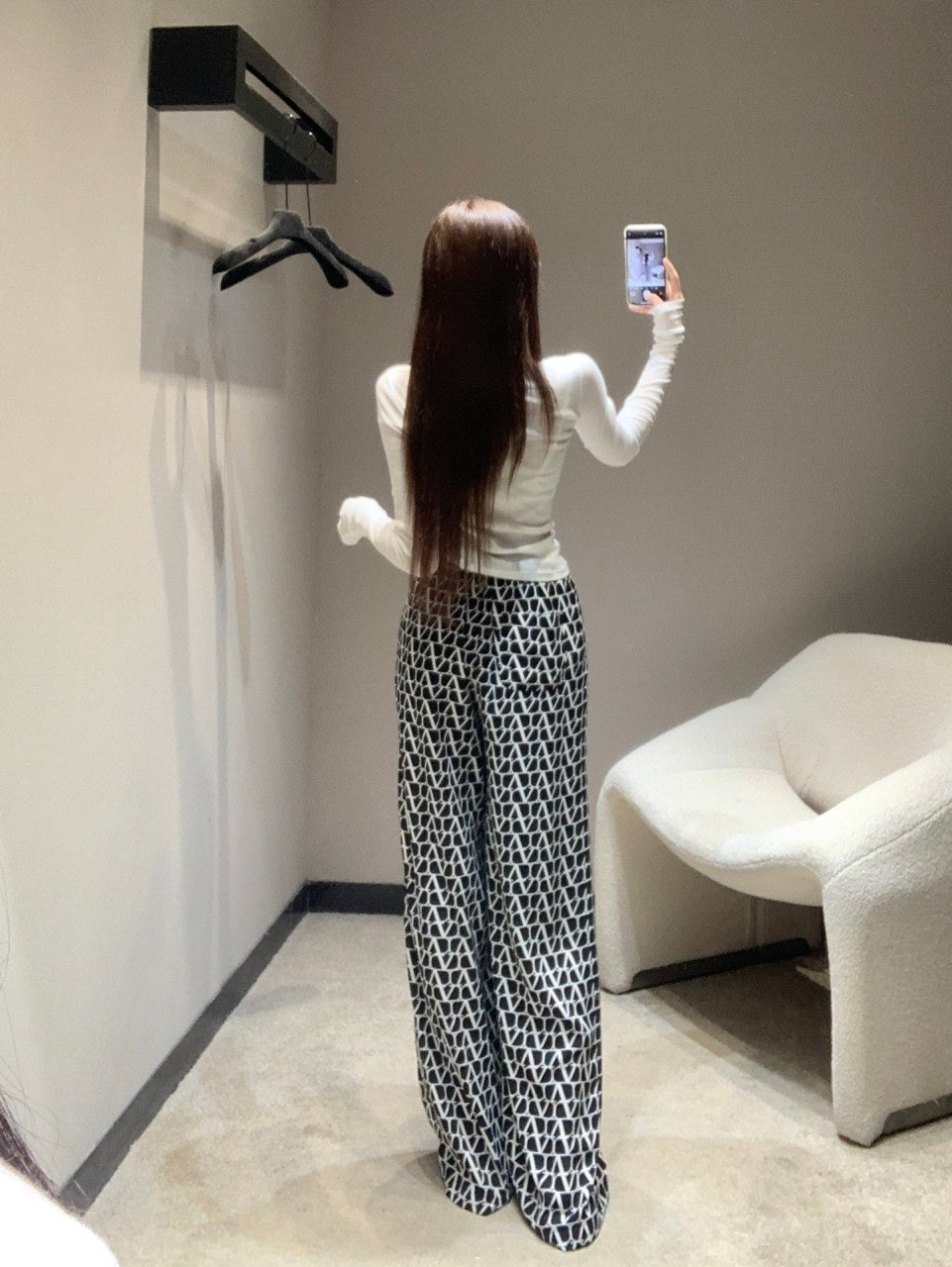 h_bh3Ud018svcchge9vtj5nkx_1mx42.jpg?type=e1920_std