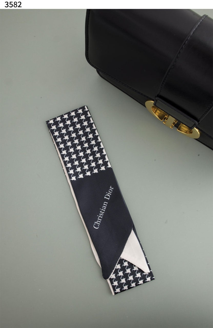 4_88jUd018svc1nqx8vmth19zm_evzsoc.jpg