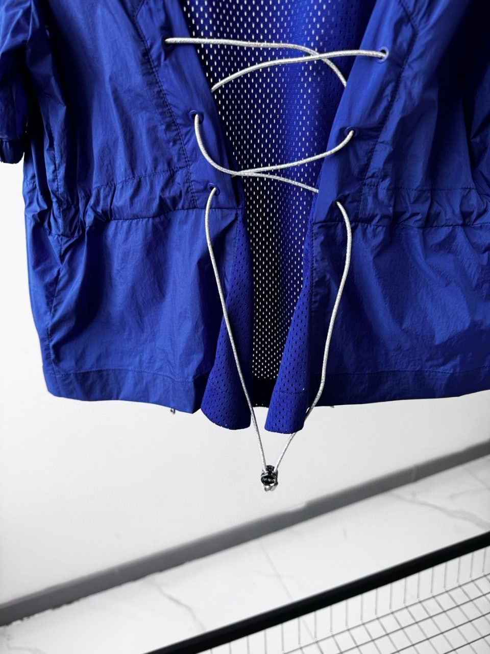 6_4ebUd018svc3u9gymqb0c62_dvnsh1.jpeg?type=e1920_std