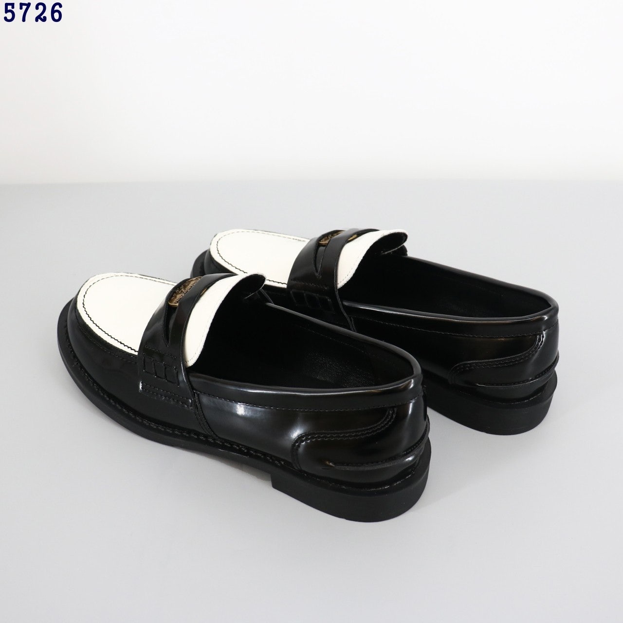 4_1diUd018svc1rrp05yb133uf_3ze1u3.jpg?type=e1920_std