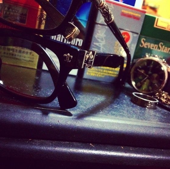 i_e1jUd018svc9ooi81vj1817_fciblk.jpg?type=e1920_std