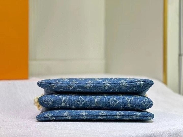 4_b1iUd018svc132xrxaialvew_fciblk.jpg?type=e1920_std